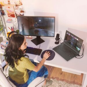 HP Victus 15.6″ 144Hz FHD Gaming Laptop,AMD Ryzen 5 7535HS,16GB DDR5 RAM,512GB SSD,AMD Radeon RX 6550M,Beats RTX 2050,Backlit Keyboard,Windows11 Pro, Mica Silver